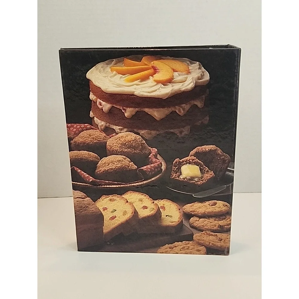 Vintage Duncan Hines BAKING WITH AMERICAN DASH‎ Cookbook 3 Ring Binder 1982